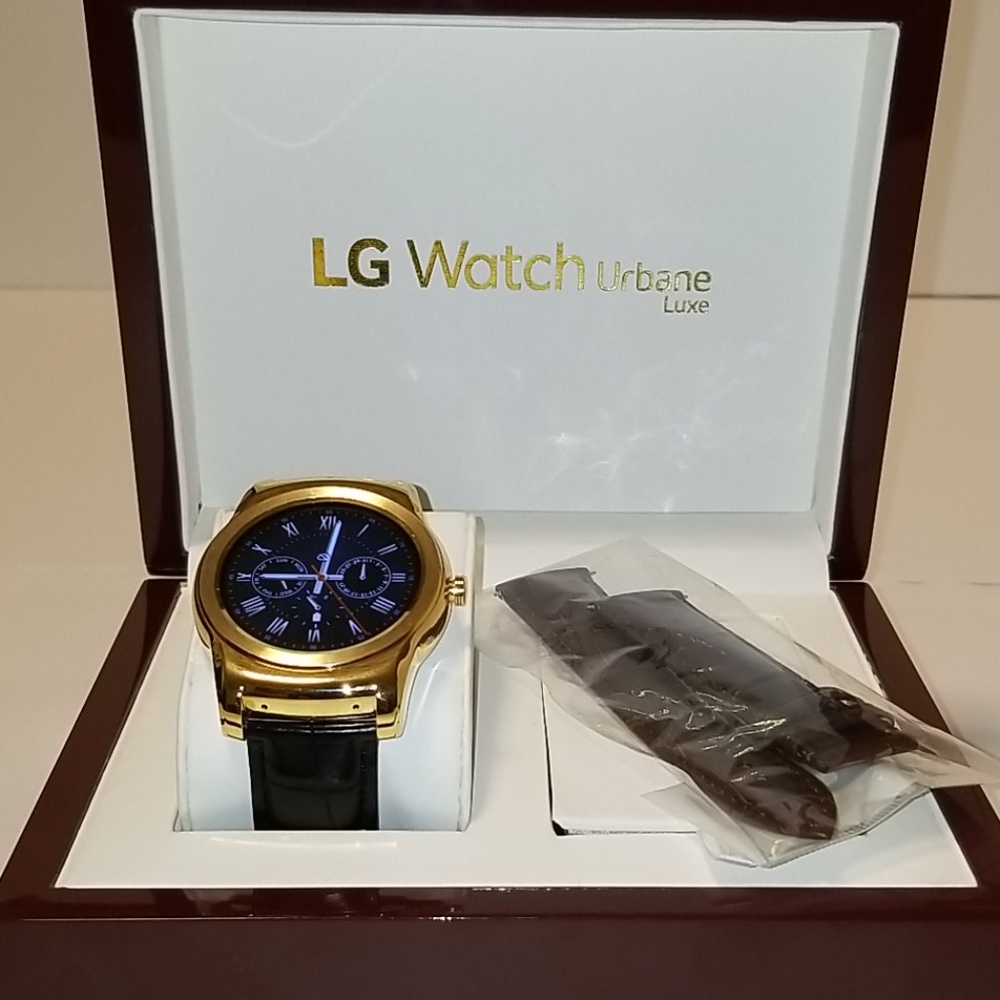 LG Watch Urbane Luxe 23-Karat Gold